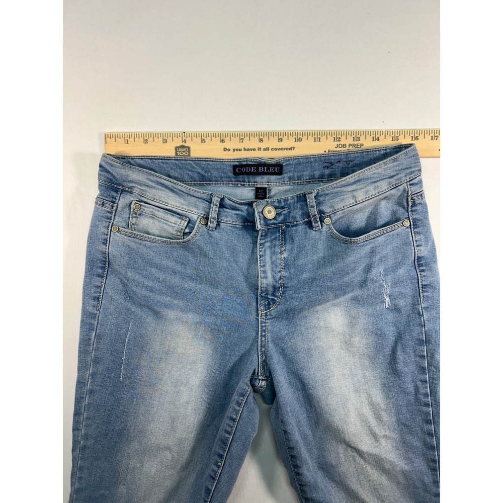 Code Bleu Women Light Wash Straight Leg Crop Jeans Button Hem Size 12 - Picture 3 of 7